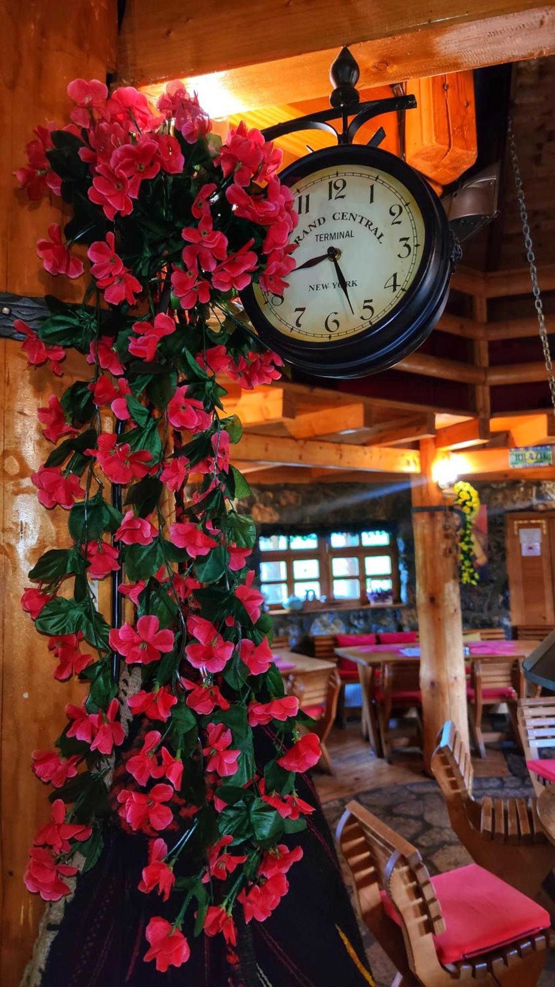 Kozak Apartments & Restaurant Мойковац Екстер'єр фото