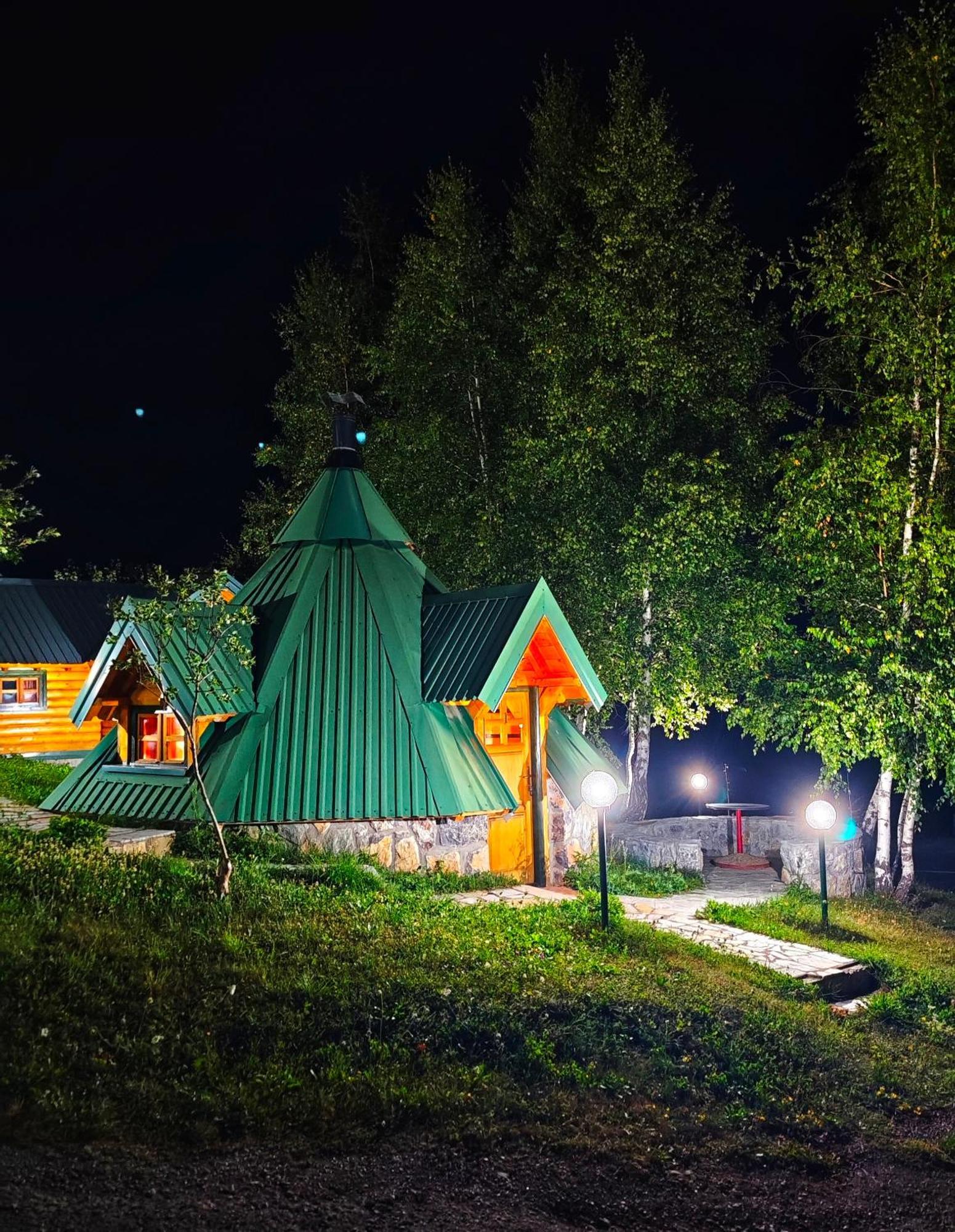 Kozak Apartments & Restaurant Мойковац Екстер'єр фото