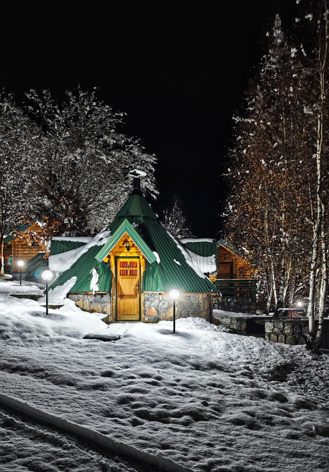 Kozak Apartments & Restaurant Мойковац Екстер'єр фото